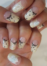 Manicure lunar