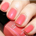 Tendências em manicure 2013