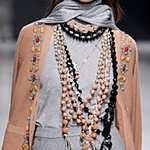Artigos de moda na temporada outono-inverno 2013-2014: fotos dos mais elegantes modelos de roupas femininas