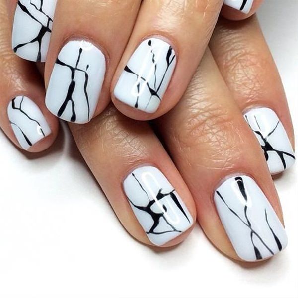 Dupla elegante: manicure de duas cores como uma tendência de inverno 2016-2017