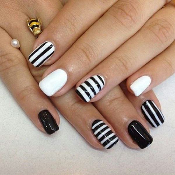 Dupla elegante: manicure de duas cores como uma tendência de inverno 2016-2017
