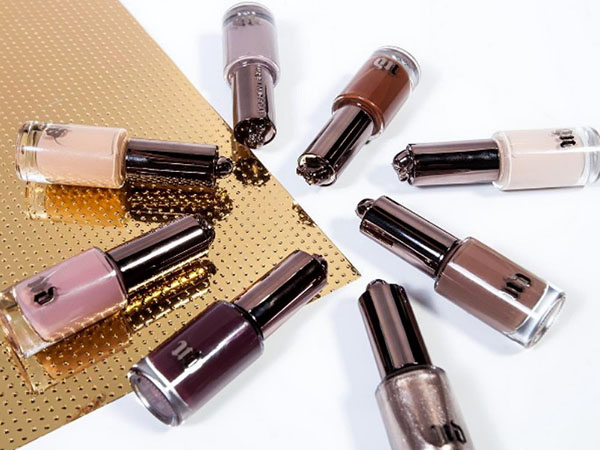 Luxo nu: uma coleção de vernizes Urban Decay Naked 2016