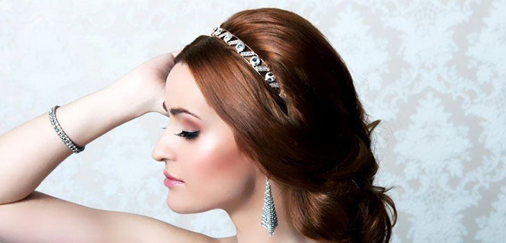 Bandagem - um estilista elegante estilo festivo