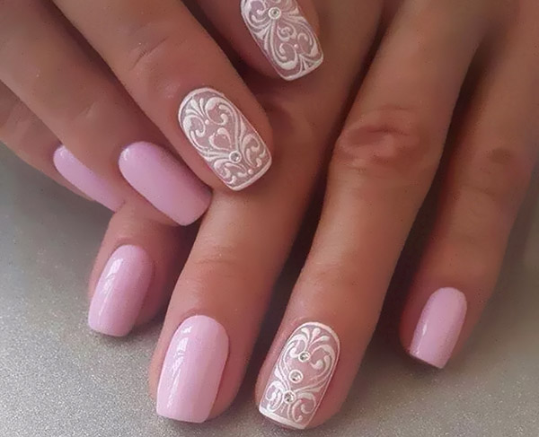 Manicure Festivo: TOP-4 Topical Designs até 8 de março