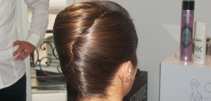 Penteado de uma concha