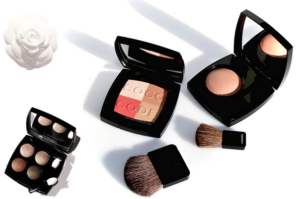 Códigos secretos Chanel: coleção primavera de maquiagem Coco Codes