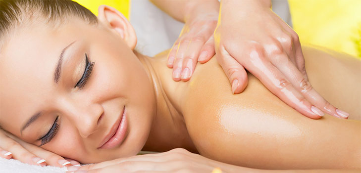 Força e harmonia da vida: massagem tailandesa no SPA-salon Banyan Tree