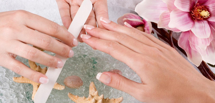 Manicure ultramoderna, verão de 2014