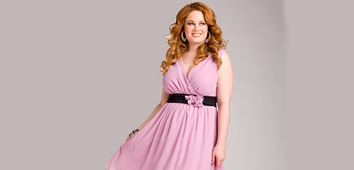 Bonitos vestidos de noite para mulheres gordas