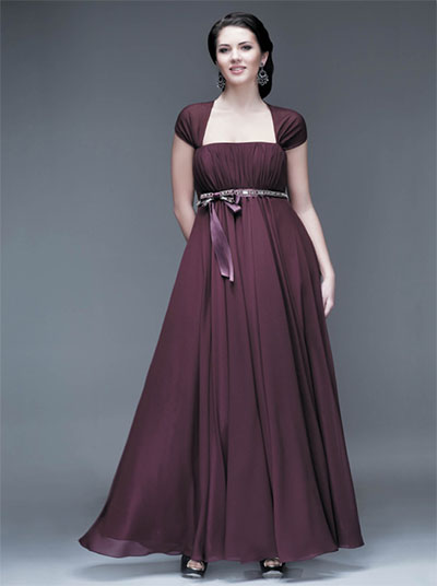 Bonitos vestidos de noite para mulheres gordas