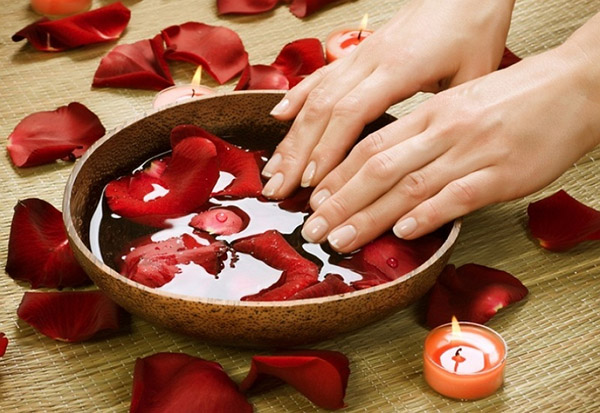 Manicure japonês: tecnologia doméstica