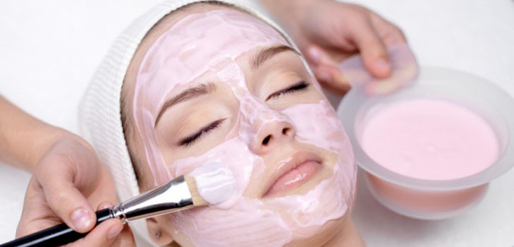 Tratamento facial de inverno: máscara nutritiva para pele seca e desvanecida em casa