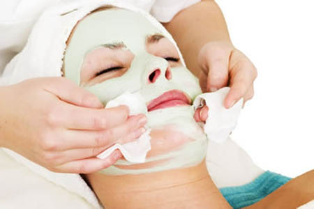 Tratamento facial de inverno: máscara nutritiva para pele seca e desvanecida em casa