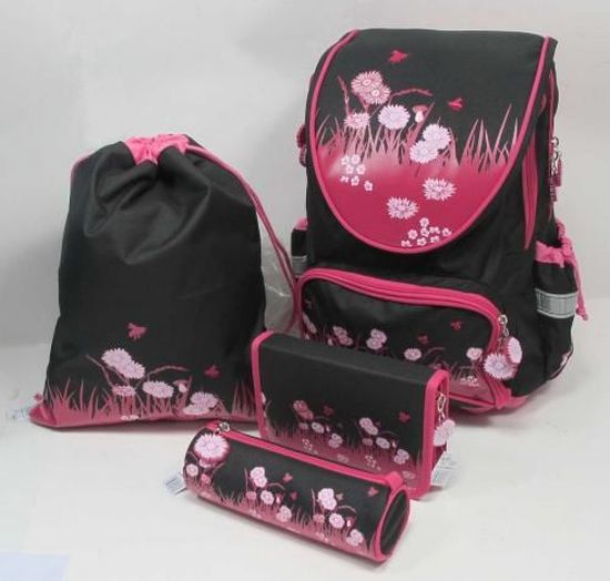 Nós damos ao primeiro pacote uma mochila