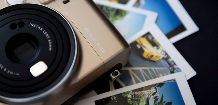 Moda Câmera: Michael Kors X Fijifilm Instax Mini 70