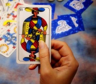 Divination of Tarot para o futuro