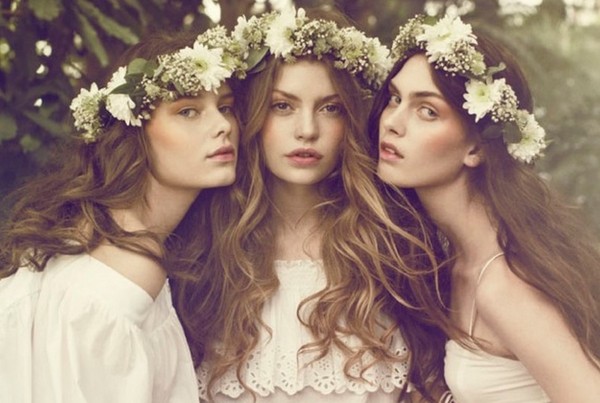 Ivan Kupala é um feriado cheio de ritos e crenças místicas. Adivinhando em Ivan a noite. Canções e poemas no dia de Ivanov