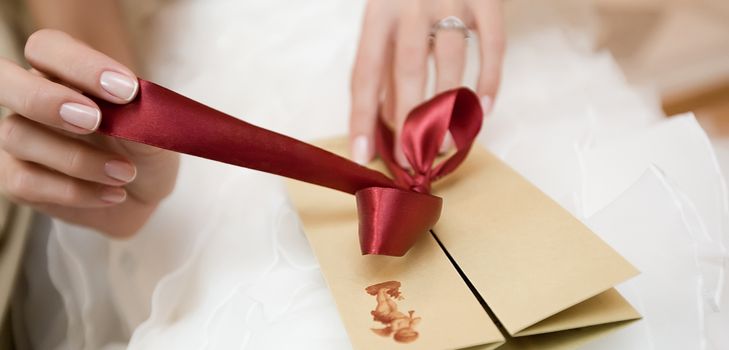 Como doar dinheiro para um casamento