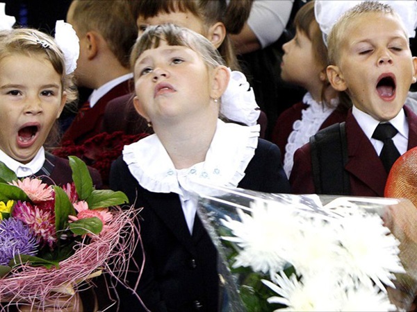 Fotos e cartões postais para 1 de setembro para pré-escolares, alunos de primeiro ano e graduados, parabéns - Desenhos sobre o dia do conhecimento