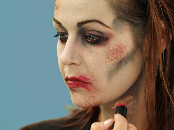 Maquiagem assustadora para Halloween com suas próprias mãos para meninas e meninas