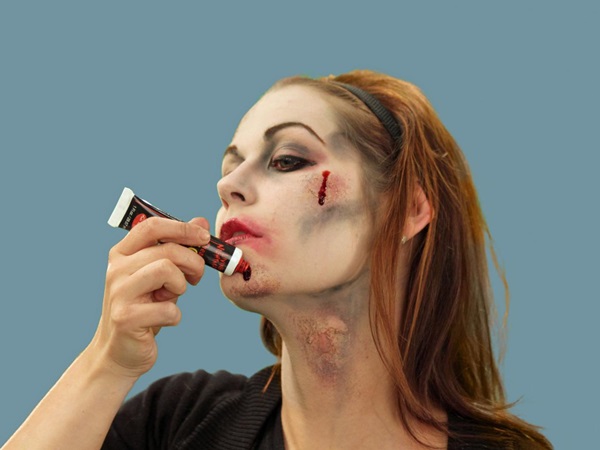 Maquiagem assustadora para Halloween com suas próprias mãos para meninas e meninas