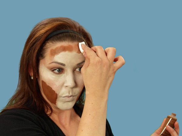 Maquiagem assustadora para Halloween com suas próprias mãos para meninas e meninas
