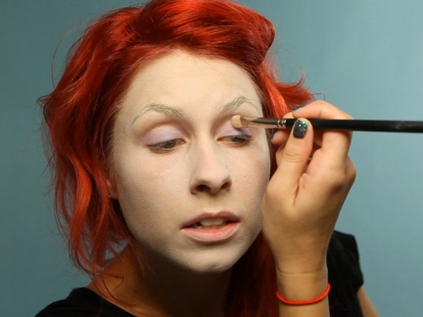 Maquiagem assustadora para Halloween com suas próprias mãos para meninas e meninas