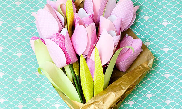 Presente original para 8 de março com suas próprias mãos