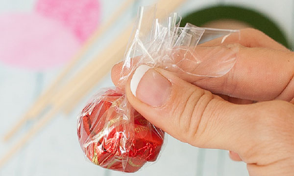 Presente original para 8 de março com suas próprias mãos