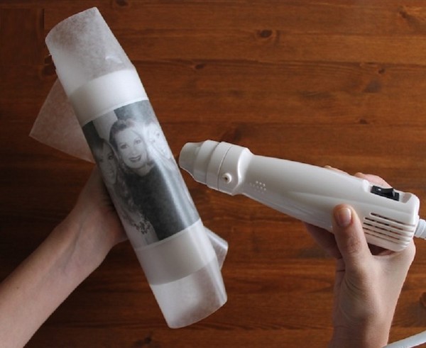 Artesanato para o Dia das Mães com suas próprias mãos: para o jardim de infância e a 1ª classe, para a escola, de papel colorido, guardanapos