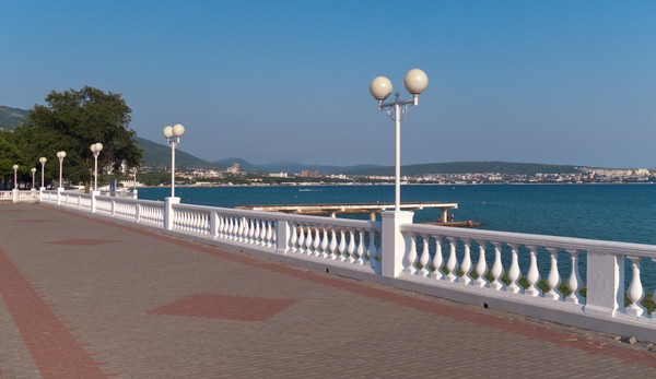 Qual será o clima em Gelendzhik em setembro de 2016? Previsão do centro hidrometeorológico sobre o clima e a temperatura da água em Gelendzhik para setembro e opiniões de turistas