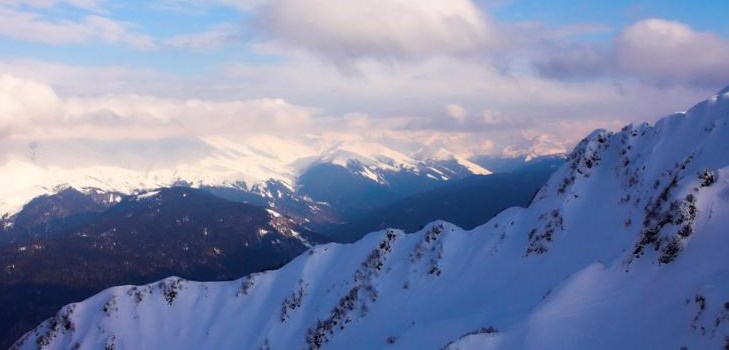 Clima em Sochi em dezembro de 2016 - previsão precisa da temperatura da água e do ar no Centro Hidrometeorológico