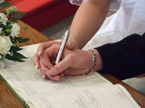 Registro de casamento no escritório de registro