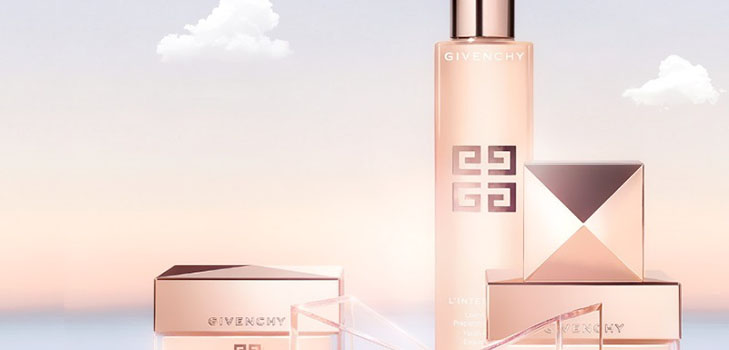 Luz solar contra rugas: a linha antienvelhecimento Givenchy L'Intemporel