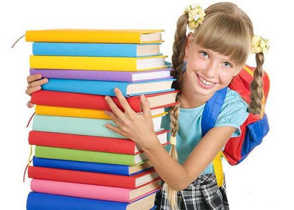 Breves poemas bonitos sobre a escola para crianças