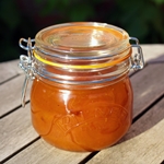Geléia de damasco no multivark para o inverno