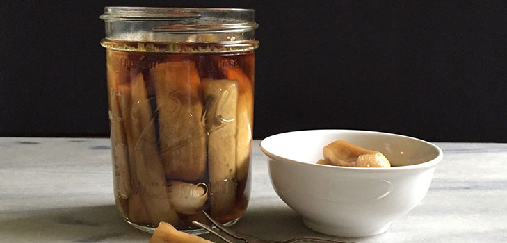 Beringelas como cogumelos: receitas para colheita para o inverno com fotos passo a passo