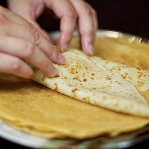 Segredos de culinária: receitas para as mais deliciosas panquecas recheadas com fotos e vídeos