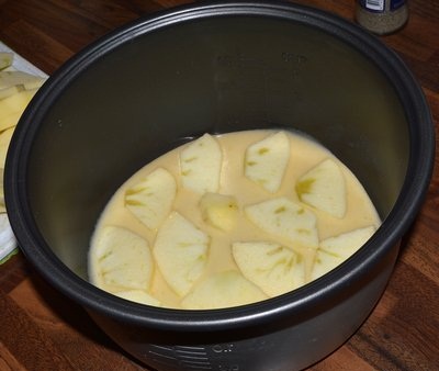 Torta de maçã fotorreceptora no multivark