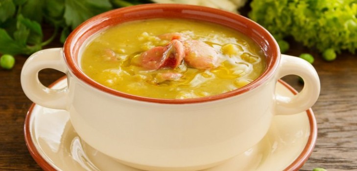 Mingau de ervilha em um multivarque - as melhores receitas com uma foto