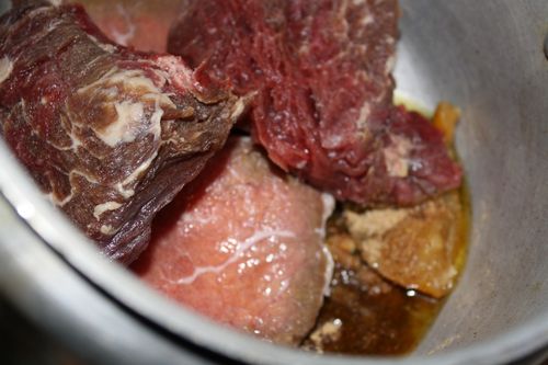 Receita de carne com ameixa seca no multivark - passo a passo com a foto