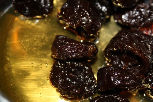 Receita de carne com ameixa seca no multivark - passo a passo com a foto