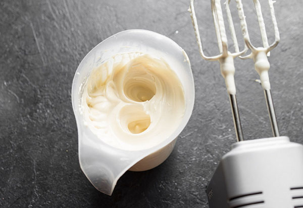 Receita elegante e simples para merengue de noz