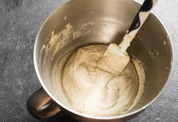Receita elegante e simples para merengue de noz