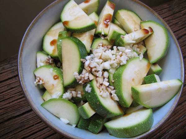 Abobrinha picante em coreano - a mais deliciosa receita para o inverno