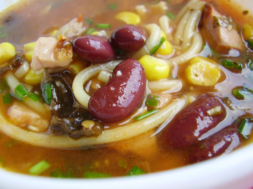 Como cozinhar sopa de feijão