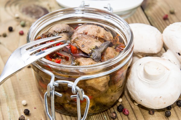 Como cortar cogumelos em casa - receitas para o inverno nos bancos