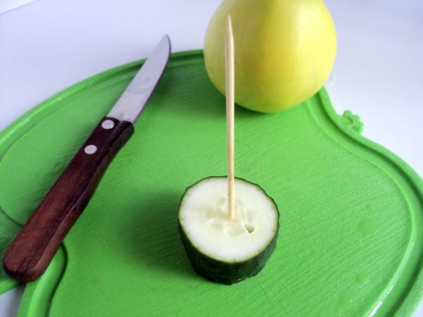 Serviço e servir belas frutas