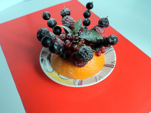 Serviço e servir belas frutas