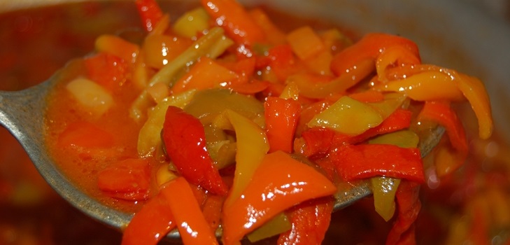 Como cozinhar lecho de pimenta e tomate para o inverno - uma receita simples